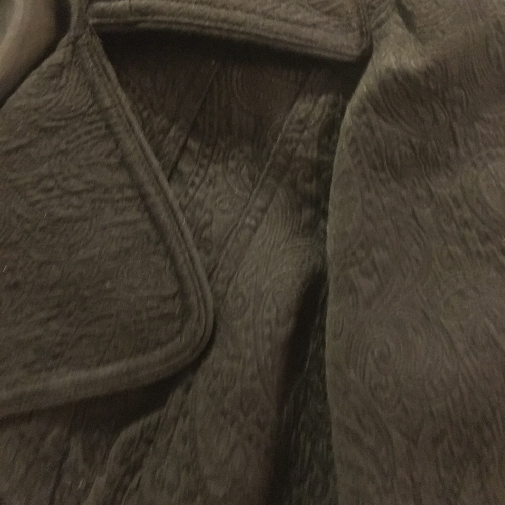 Newport News-Cropped  blk/double breasted jacket. - Picture 9 of 10